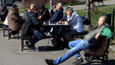 BABA MARTA POKAZUJE SVOJE ĆUDI Proleće uskoro i zvanično stiže, a evo kakvo vreme nas očekuje u narednih mesec dana