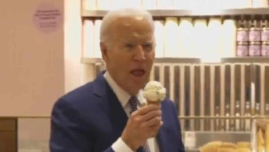 BAJDEN ŠOKIRAO SVET Pogledajte šta radi dok priča o krvavoj tragediji u Gazi (VIDEO)