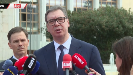PREDSEDNIK VUČIĆ SE OBRATIO IZ TIRANE Usvojeni zahtevi Srbije: Kada sam im rekao koga mi smatramo "malignim" onda su i taj deo izbacili (VIDEO)