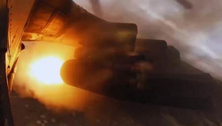 "CRNA AJKULA" U AKCIJI Ruska zver ruši sve pred sobom (VIDEO)