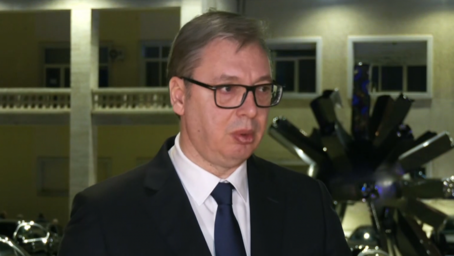 "NIKADA NISMO IMALI DA PENZIJE NE KASNE NI DAN!" Vučić: To je kada imate stabilne finansije!