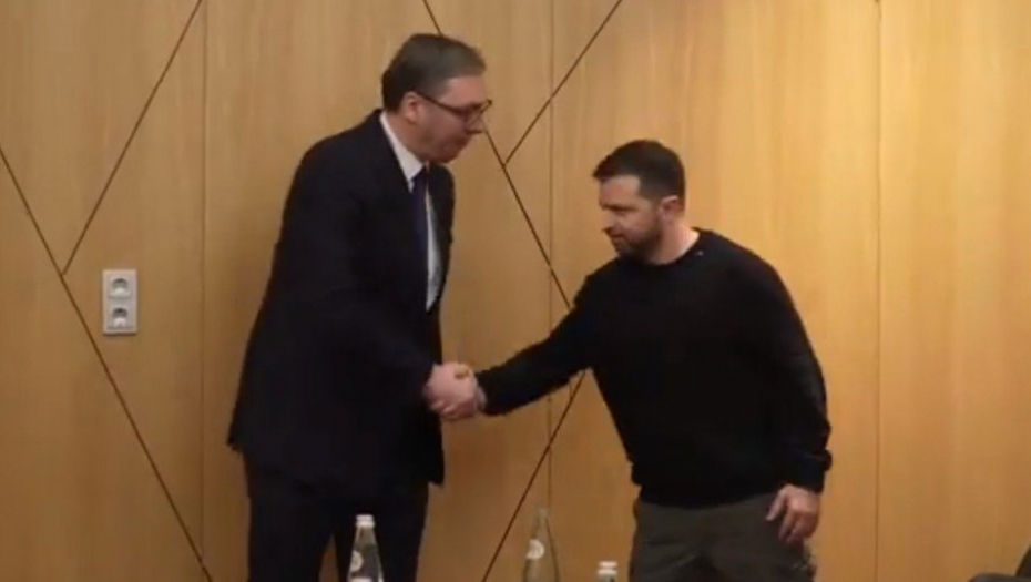 "OBAVESTIO SAM PREDSEDNIKA VUČIĆA O TRENUTNOJ SITUACIJI NA FRONTU" Zelenski se oglasio posle sastanka u Tirani (VIDEO)