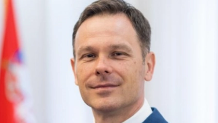 MALI PERICA SRPSKE POLITIKE Siniša Mali odgovorio Nikeziću