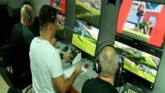 URNEBESNA SITUACIJA U HRVATSKOJ Isplivala konverzacija iz VAR sobe, ovo nikada do sad niste videli (VIDEO)