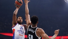 PARTIZAN NIJE MOGAO DA ČUJE BOLJE VESTI Jedan od glavnih konkurenata crno-belih doživeo senzacionalan poraz