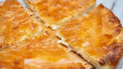 SLAGANI BUREK SA SIROM Od gotovih kora, ukus je fenomenalan a recept proveren