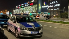 KAMERA SNIMILA JEZIV DETALJ, OVO SE DESILO PRE SAMOUBISTVA BRAČNOG PARA Policija je na snimku ovo jasno videla