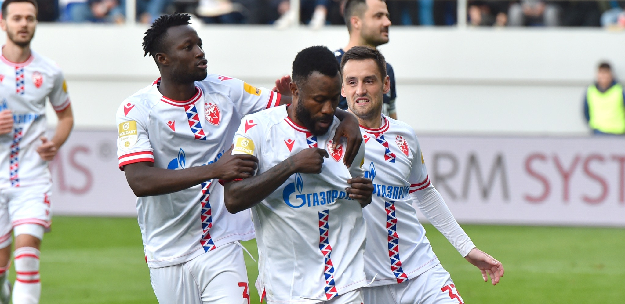 PREDNOST ZA CRVENO-BELE U NIŠU Ovako je Zvezda povela protiv Radničkog (VIDEO)