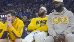 LEJKERSI NE MOGU DA NAĐU TRENERA Odbio 70 miliona dolara da bi radio sa klincima