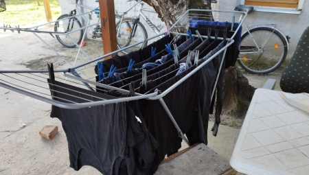 LAV I MARTINA NOSILI SAMO CRNU GARDEROBU, JOŠ SE SUŠI U DVORIŠTU Komšije iznele jezive podatke o njima (FOTO/VIDEO)