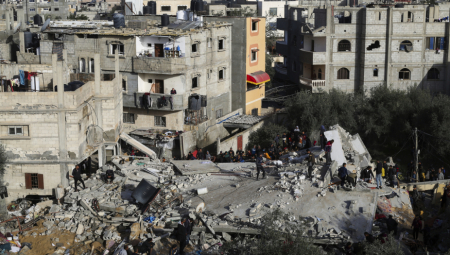 IZRAELSKI NAPADI NASTAVLJENI ŠIROM POJASA GAZE Broj stradalih Palestinaca popeo se na 32.226 (FOTO/VIDEO)