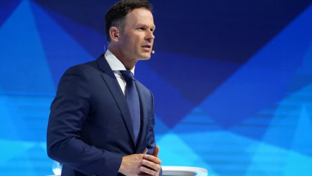 TAČNO U 11 Ministar Mali predstavlja novi ciklus nagradne igre "Uzmi račun i pobedi 2024"