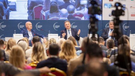 JOVANOVIĆ NA KOPAONIKU: Pozivamo mlade da se pridruže timu Ministarstva