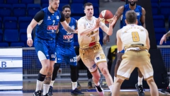 FURIOZNA DRUGA ČETVRTINA BUDUĆNOSTI Igokea na kolenima, Partizan gleda u leđa