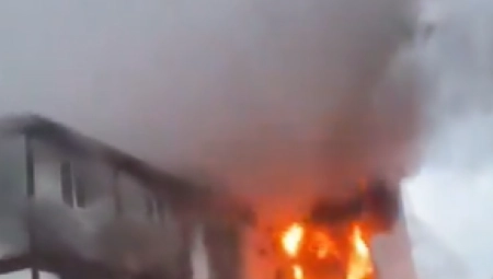 PRVI SNIMCI POŽARA IZ ISTANBULA Vatra buknula na univerzitetu, crni dim prekrio nebo (VIDEO)