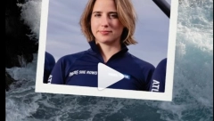 NEUSTRAŠIVI PODVIG SRPKINJE Ana u malom čamcu preveslala Atlantik okružena ajkulama i kitovima