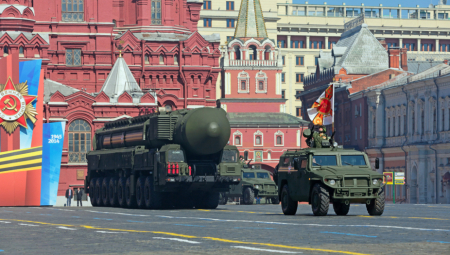 "RASTU TENZIJE OD TREĆEG SVETSKOG RATA" Putinovi saveznici upozorili Ameriku: "Rusija je nukearna sila"