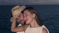 DŽASTIN BIBER POSTAO OTAC! Par dao sinu veoma neobično ime, fotografija bebe obišla svet