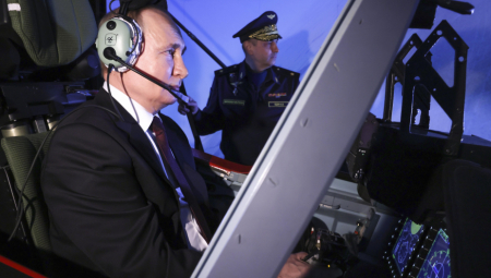 PUTIN BI UNIŠTIO NUKLEARKE BRITANIJE I FRANCUSKE U JEDNOM DANU AKO POČNE TREĆI SVETSKI RAT: Upozorenje iz Kremlja za celu Evropu!