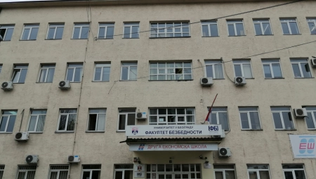"ZATVARAO JE DEVOJKE U KABINET I GOVORIO GADOSTI" Profesor (64) Fakulteta bezbednosti uznemiiravao studentkinje