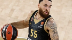 MAJK DŽEJMS IZABRAO PUTNIKE ZA BERLIN Najbolji strelac u istoriji Evrolige prognozirao ko će ići na fajnal-for