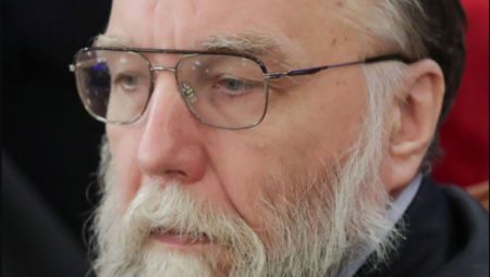 KARLSON INTERVJUISAO DUGINA Za 20 minuta američkom novinaru objasnio zašto na zapadu ne vole Putina