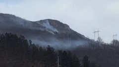 DRAMA KOD PRIBOJA Gore hektari šume, dim se do neba diže, vetar raspiruje buktinju!