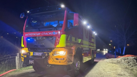 RUSKINJE POGINULE U POŽARU Majku i ćerku ubila plinska boca!