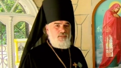 LEKARI SPASILI IGUMANA KOG JE VERNIK IZBO NOŽEM U VRAT Pronađen je kako leži u lokvi krvi, slutilo se na ono najgore