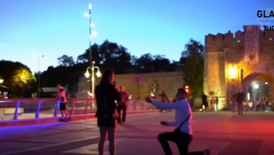 LJUBAV JU JE IZ UKRAJINE DOVELA U SRBIJU Julija je zbog verenika iz Odese došla u Niš, a sada je i zaprošena!