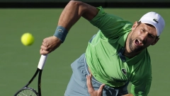 NOVAKA NIKAD NISMO VIDELI U OVAKVOM IZDANJU Đoković pobedio u neobičnom izazovu, konkurencija nikad jača (VIDEO)