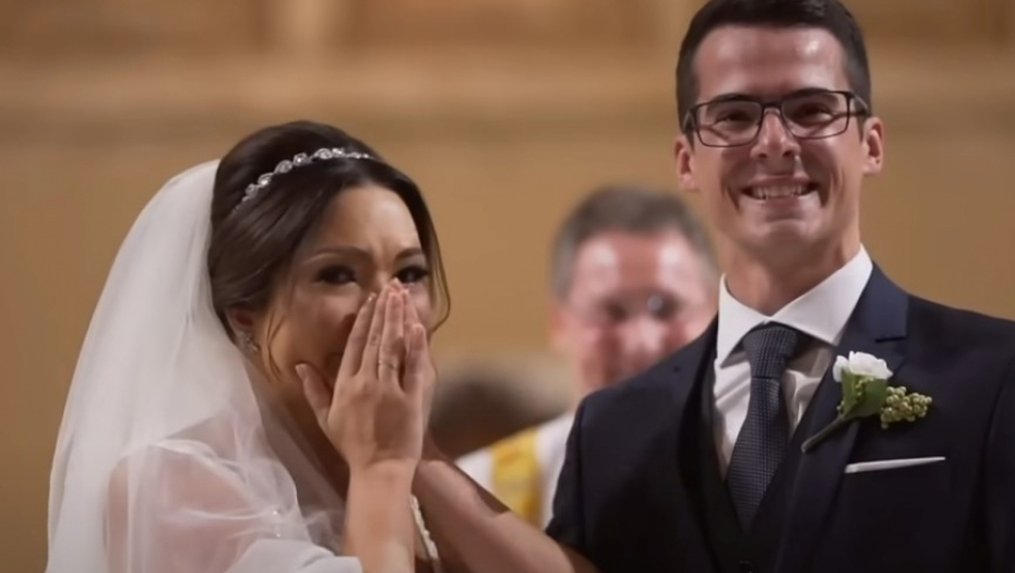 NAJUZBUDLJIVIJE IZNENAĐENJE IKAD VIĐENO NA VENČANJU Mladoženja napravio gest, zbog koga su svi plakali kao kiša