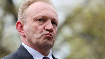 ĐILAS UZVRAĆA UDARAC Aktivirao sve veze i finansije, lider SSP ima novi plan