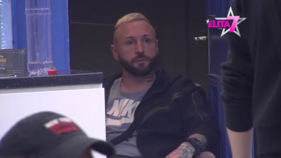 OVO JE ŠOKANTNA ISTINA O PORODICI NENADA ALEKSIĆA ŠA Njegovi roditelji nisu mu davali ni malo dobar primer, sada je priznao sve!