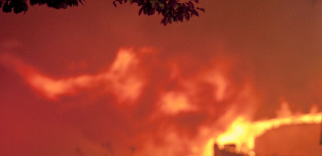 STRAVIČAN POŽAR U HRVATSKOJ Buknuo u porodičnoj kući, proširio se na obližnju zgradu