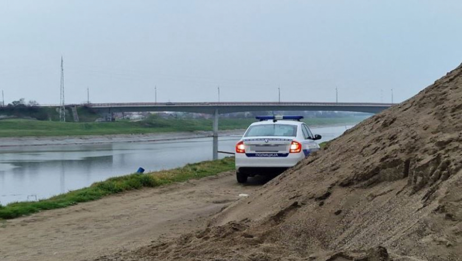 BRAT POTVRDIO UŽASNU VEST Telo Marka iz Veternika izvučeno iz kanala DTD