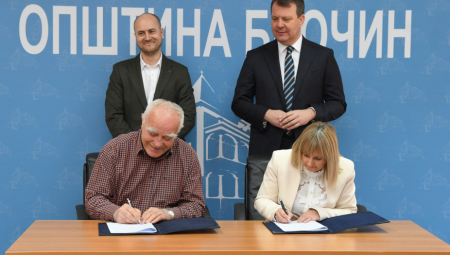 PROJEKAT VREDAN 600 MILIONA DINARA Mirović prisustvovao potpisivanju ugovora za rekonstrukciju i dogradnju fabrike vode u Beočinu (FOTO)