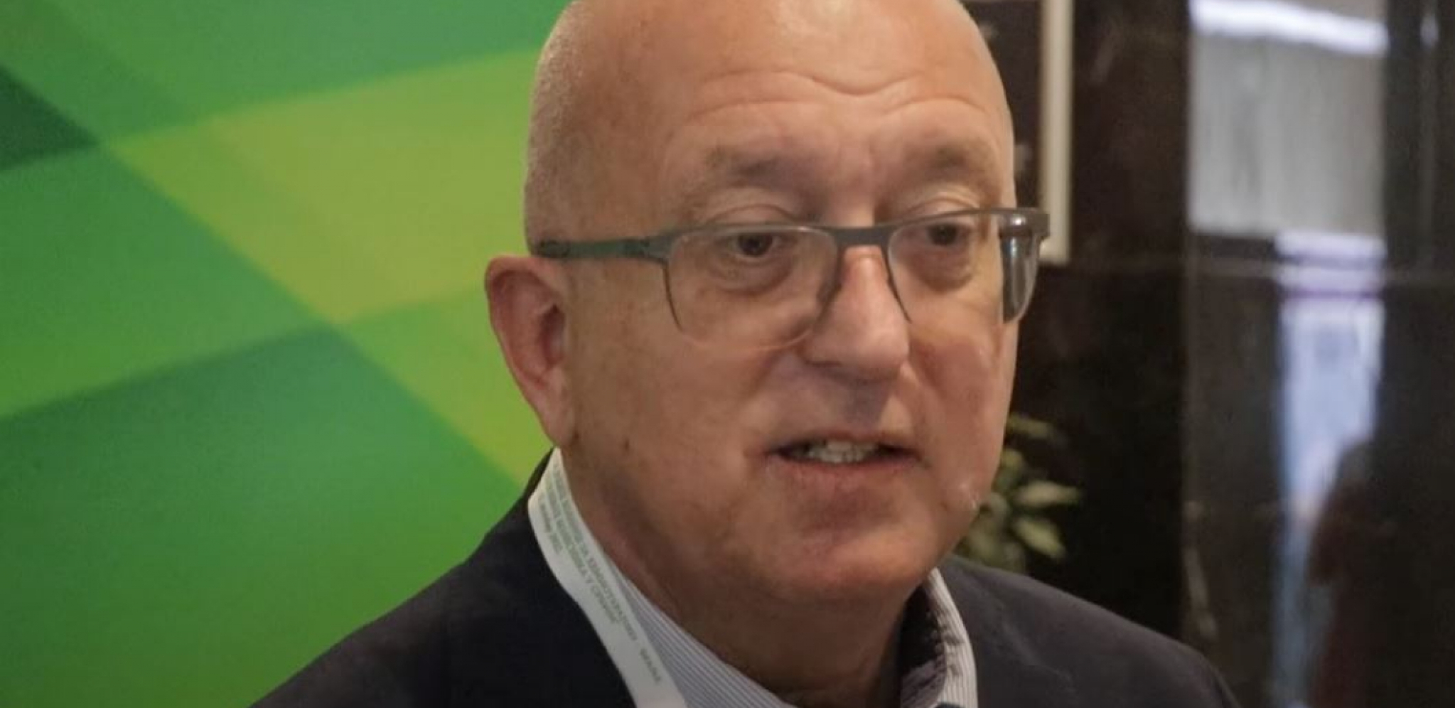 MLAĐI OD 40 GODINA VIŠE OBOLEVAJU OD RAKA DEBELOG CREVA Dr Radosavljević okriva simptome koje nikako ne smete da ignorišete
