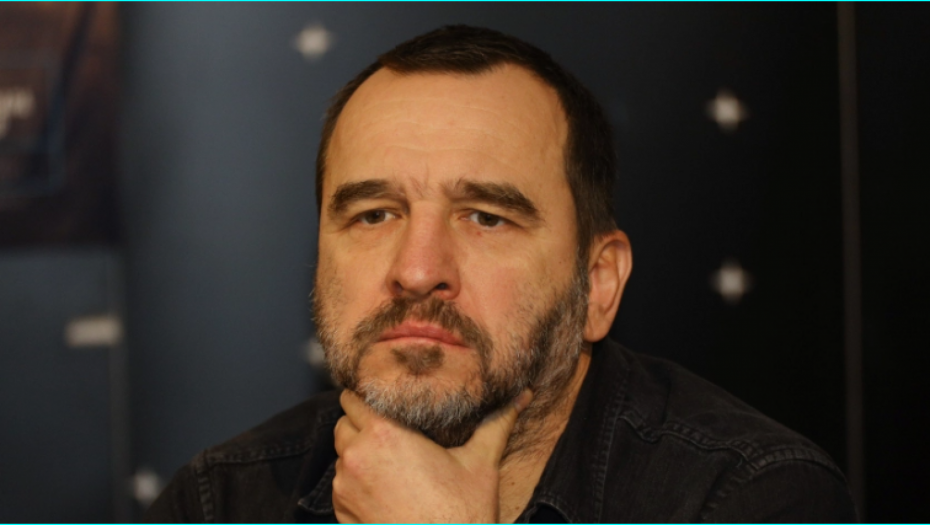 NOVO LUDILO NOVE S Nenad Jezdić sam kriv što ljudi pričaju telefonom tokom njegove predstave?! (VIDEO)