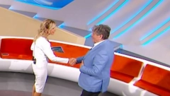 RADOŠ BAJIĆ IMAO NEZGODU U EMISIJI UŽIVO Urnebesan video postao viralan na mrežama