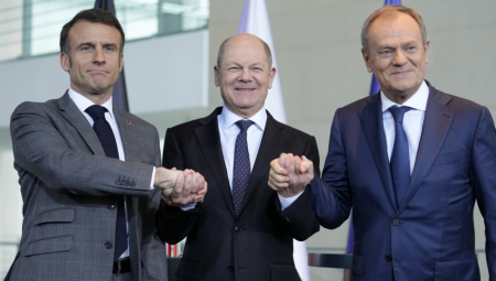 "SPREMNI SMO!" Francuski predsednik poslao jezivo upozorenje