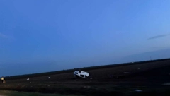 NASTRADALI NA KUĆNOM PRAGU Nesrećni muškarci sleteli s puta Temerin - Gospođinci (FOTO)