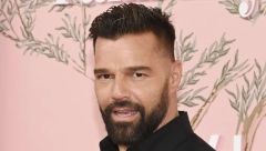 LATINO FRAJER I SINOVI  Riki Martin poveo svoje blizance na crveni tepih, ljudi pali u trans kada su videli kako izgledaju!