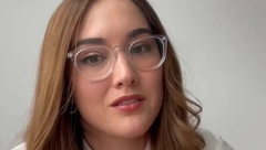 ULJE RUZMARINA JE VIRALNI HIT Influenserka objasnila caku kako da ga pravilno koristite za što brži rast kose