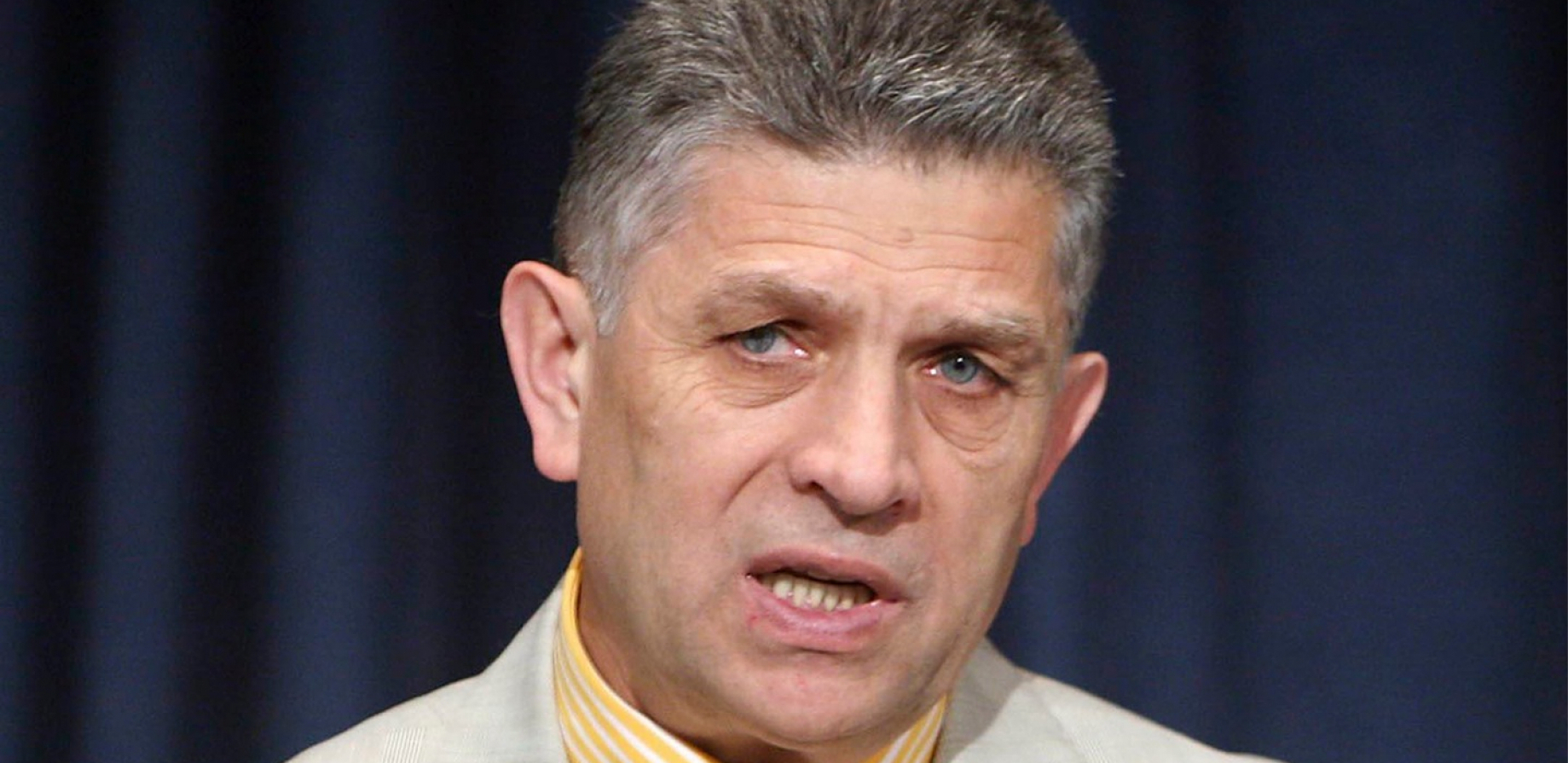 PROGLAS PRIMIO UGLJANINA RAŠIRENIH RUKU Miljanić: Politička deponija u rasponu od Marinike Tepić i Miloša Jovanovića do Ugljanina i Dinka Gruhonjića