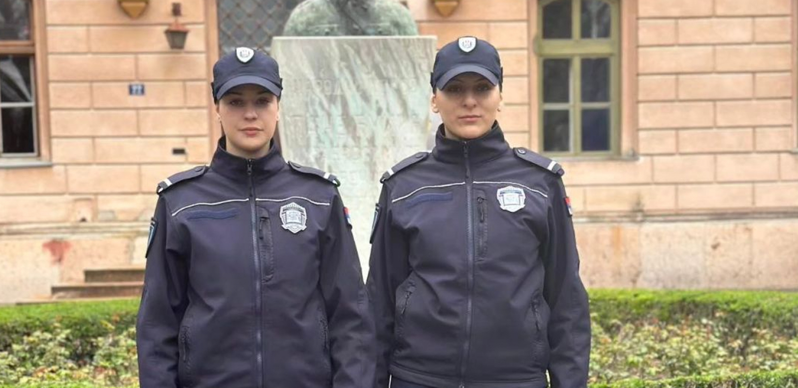 MLADE POLICAJKE VRATILE STARIJEG ČOVEKA U ŽIVOT Tamara i Aleksandra odmah krenule sa reanimacijom srca