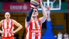 ZVEZDA JE U FINALU Crveno-beli deklasirali FMP, čeka se Partizan