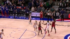 ZAVRŠNICA ZA INFARKT Jovićev Majami pobedio uz zvuk sirene košem Adebaja