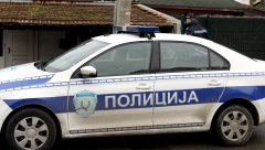 MUŠKARAC NAĐEN MRTAV U KUĆI, TU SU MU BILI I RODITELJI I BRAT Utvrđuje se šta se tačno dogodilo u Kragujevcu, imao rane od noža