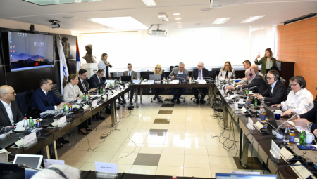 Skupština Akcionarskog društva "Elektroprivrede Srbije" usvojila je Izveštaj o realizaciji Konsolidovanog Trogodišnjeg plana poslovanja za period 01.01-31.12.2023. godine (FOTO)